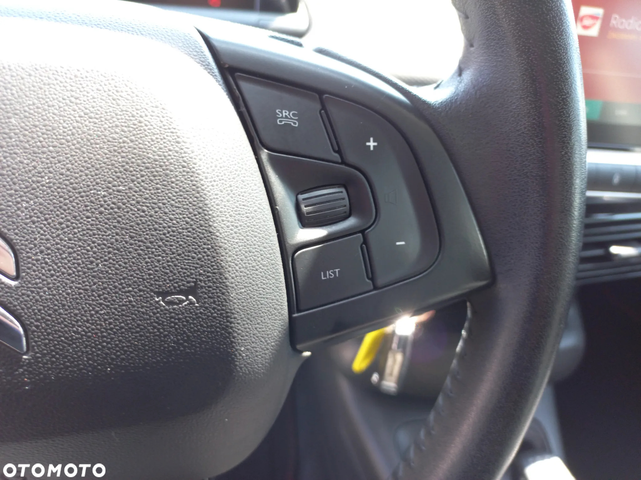 Citroën C4 Cactus 1.2 PureTech Feel S&S - 19