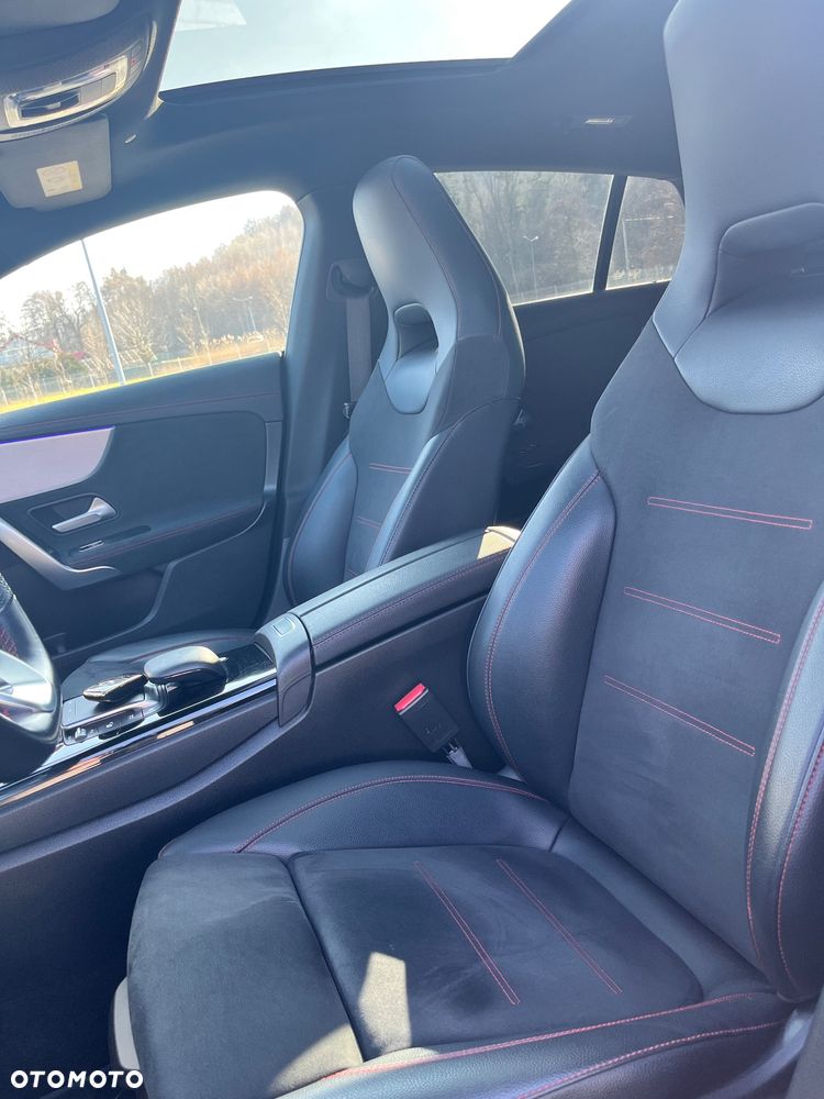 Mercedes-Benz CLA 200 AMG Line 7G-DCT - 21