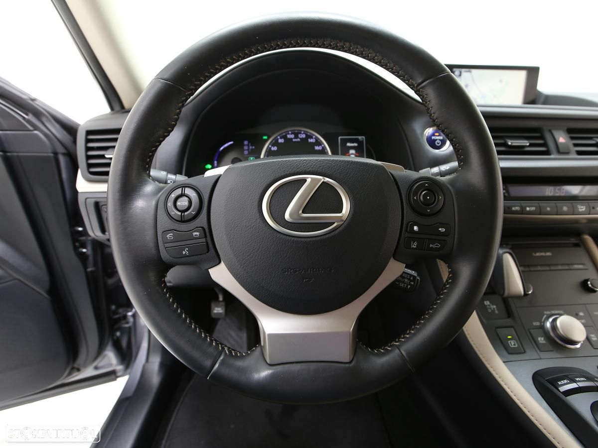 Lexus CT 200h Executive - 16