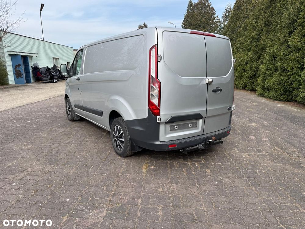 Ford Transit Custom - 5