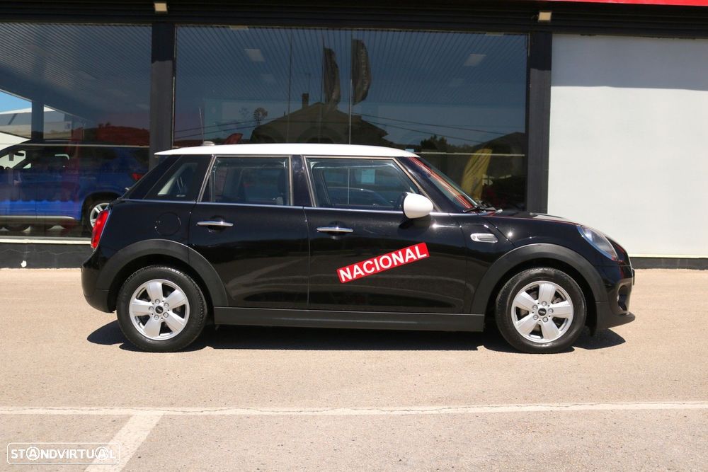 MINI 5 Portas Cooper D 4Business Auto - 10