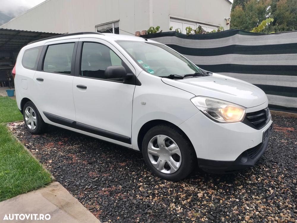 Dacia Lodgy dCi 90 Essential - 22