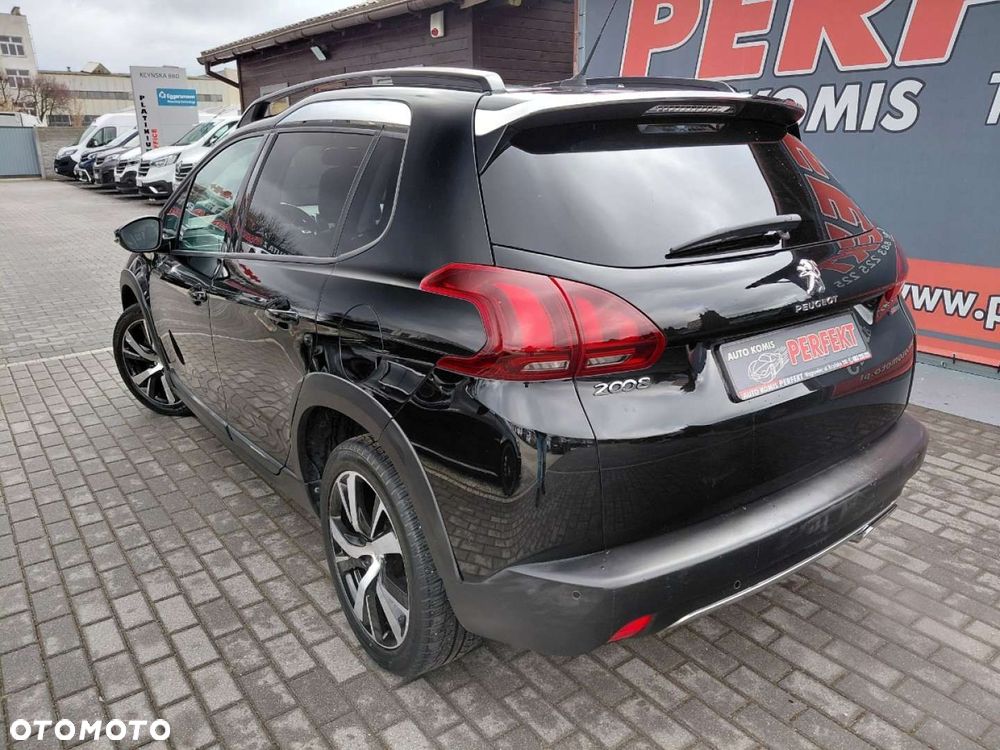 Peugeot 2008 - 6
