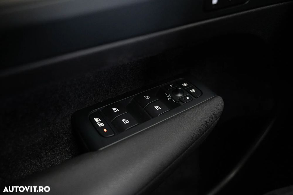 Volvo XC 40 T5 Recharge DKG Plus Dark - 23