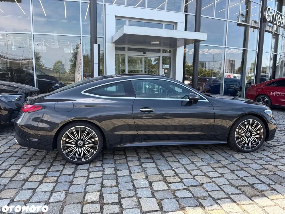 Mercedes-Benz CLE 200 mHEV 4-Matic AMG Line - 7