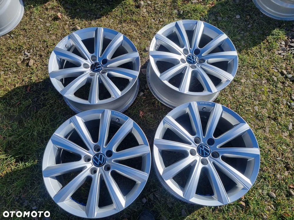 VW TOUAREQ III 760,AUDI Q7,A5,A4 ALLROAD alufelgi 8X18ET25 5X112,super stan - 1