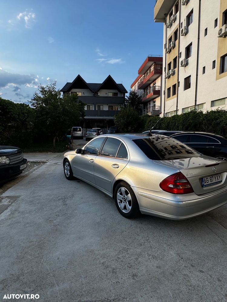 Mercedes-Benz E - 13