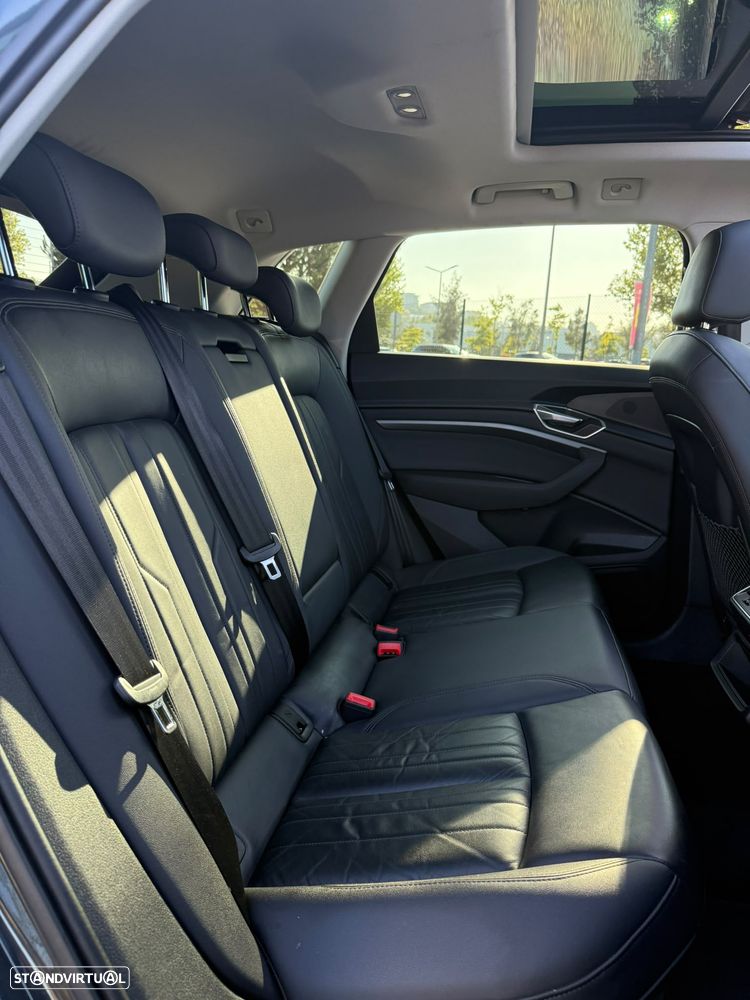Audi e-tron 50 quattro Advanced - 29