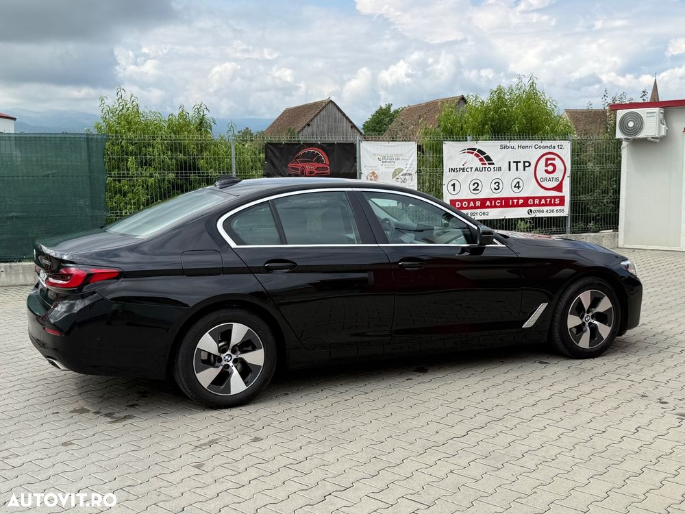BMW Seria 5 520d xDrive Aut. Luxury Line - 8
