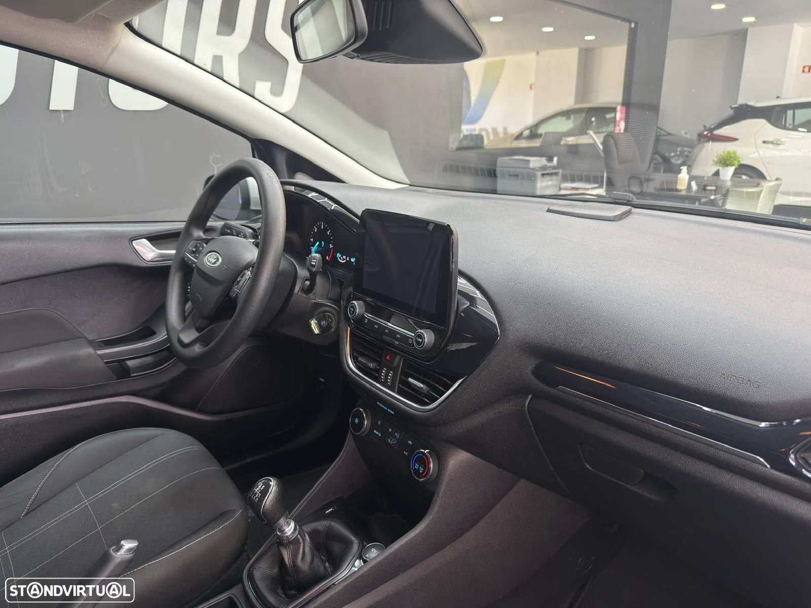 Ford Fiesta 1.0 EcoBoost Connected - 24