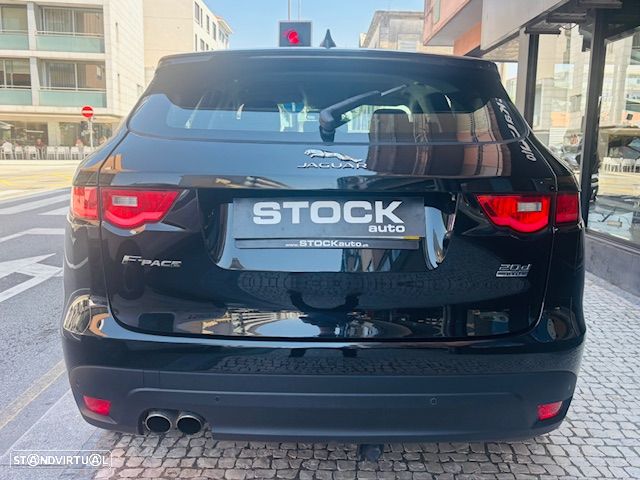 Jaguar F-Pace 2.0 i4D Prestige AWD Aut. - 14