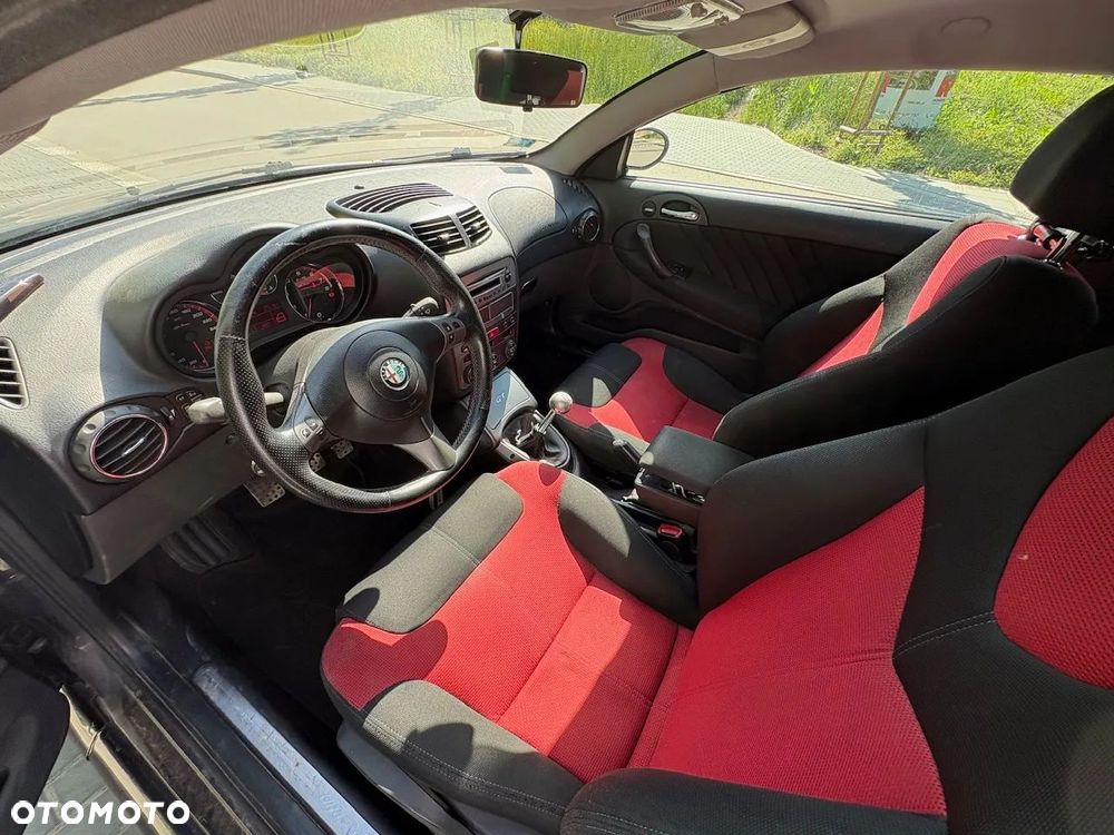Alfa Romeo GT 1.8TS Impression - 6