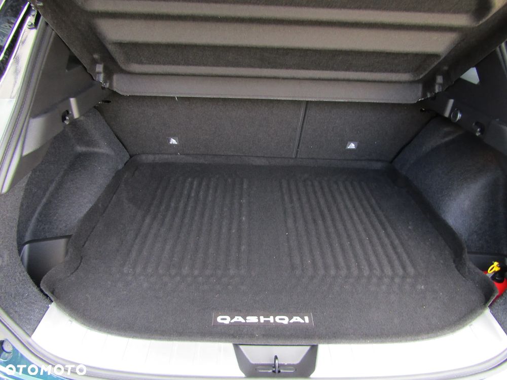 Nissan Qashqai 1.3 DIG-T MHEV N-Connecta - 21