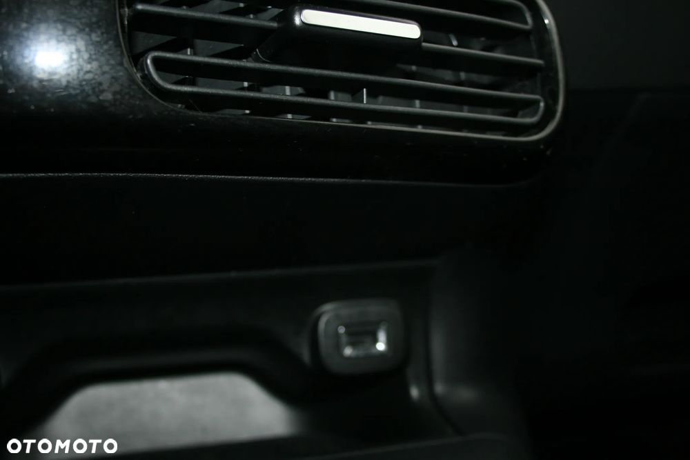 Citroën C4 Cactus 1.2 PureTech Shine - 29