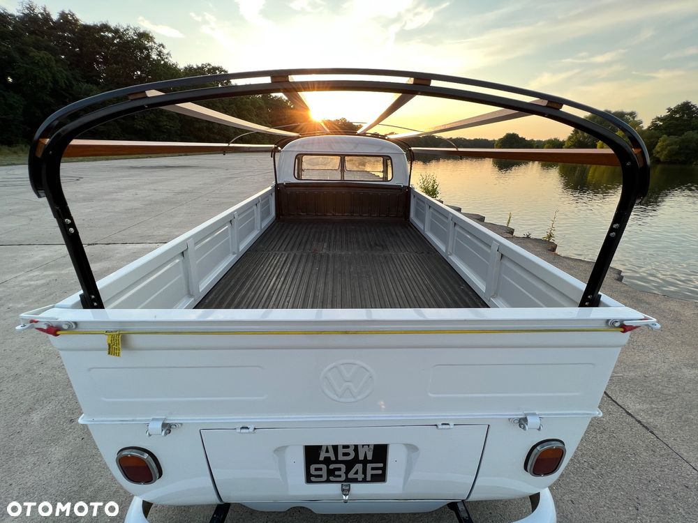 Volkswagen Transporter - 14