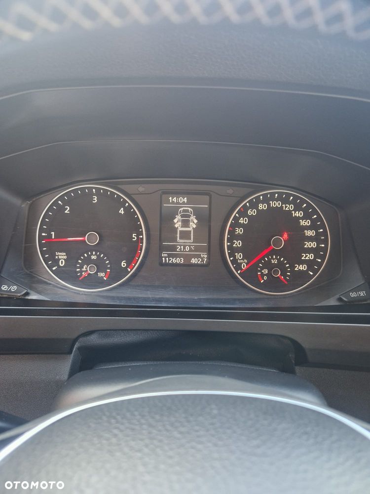 Volkswagen Transporter - 9