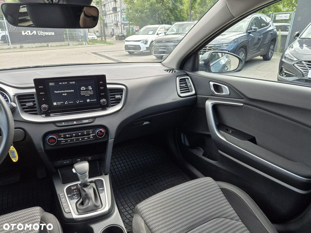 Kia XCeed - 14