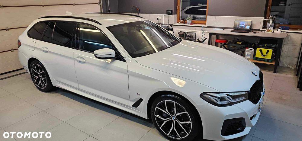 BMW Seria 5 520d xDrive mHEV M Sport sport - 7