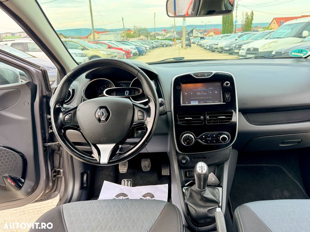 Renault Clio - 13