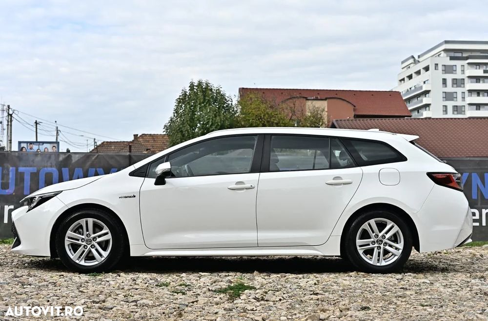 Toyota Corolla - 6