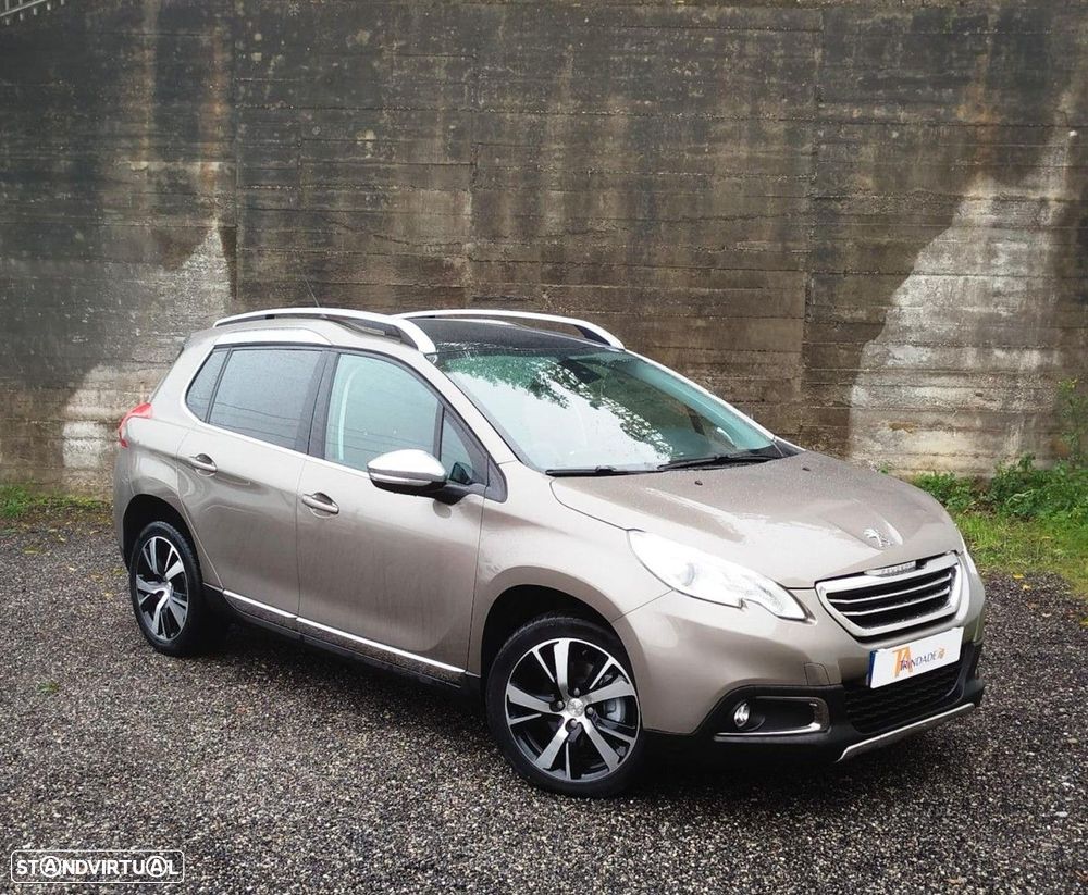 Peugeot 2008 1.2 PureTech Allure EAT6 - 1