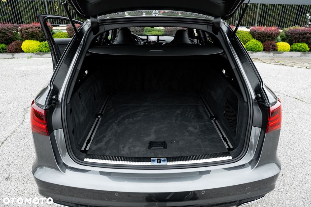Audi A6 Avant - 16