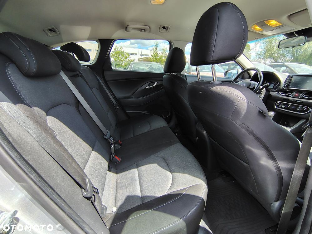 Hyundai i30 1.5 DPI Comfort - 8