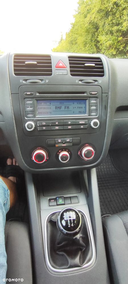 Volkswagen Golf 1.6 Goal - 8