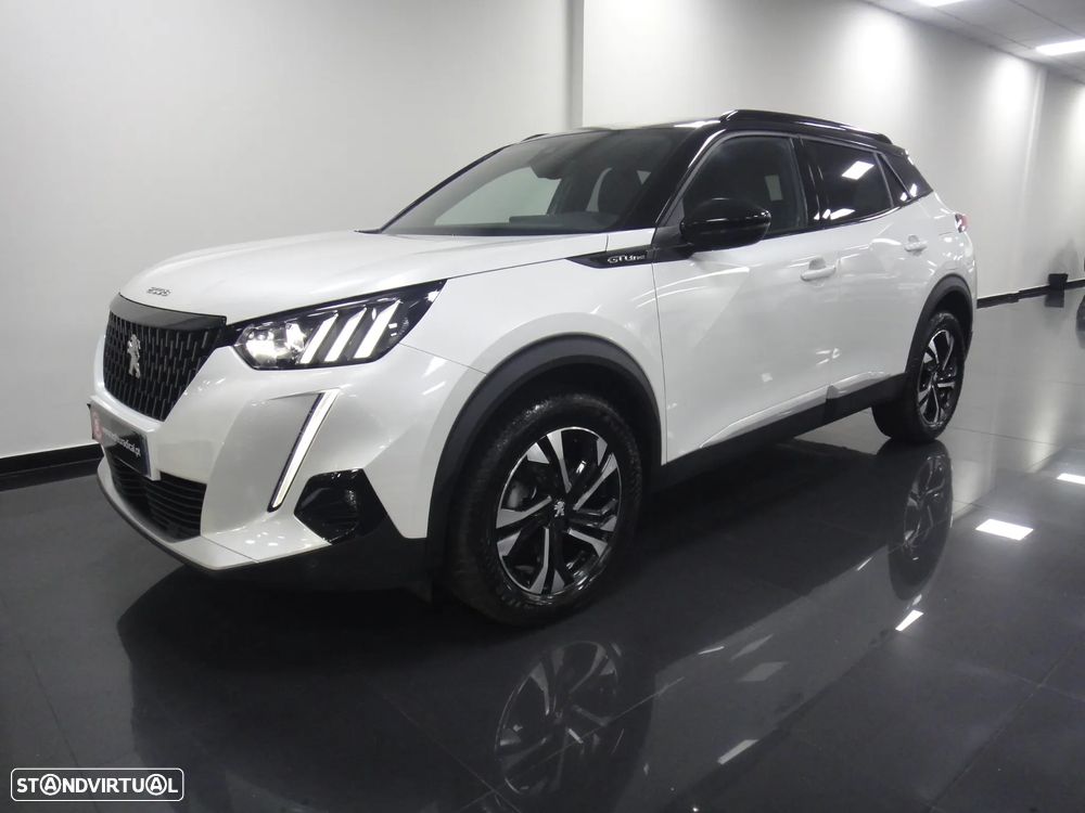 Peugeot 2008 PureTech 130 EAT8 GT - 1