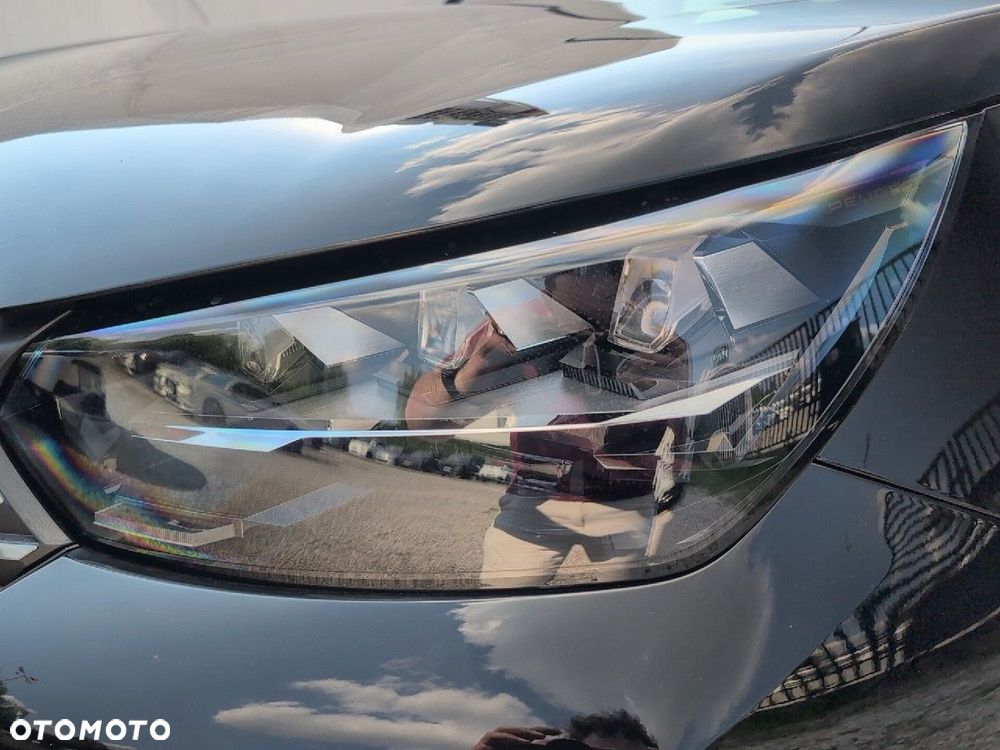 Peugeot 2008 - 32