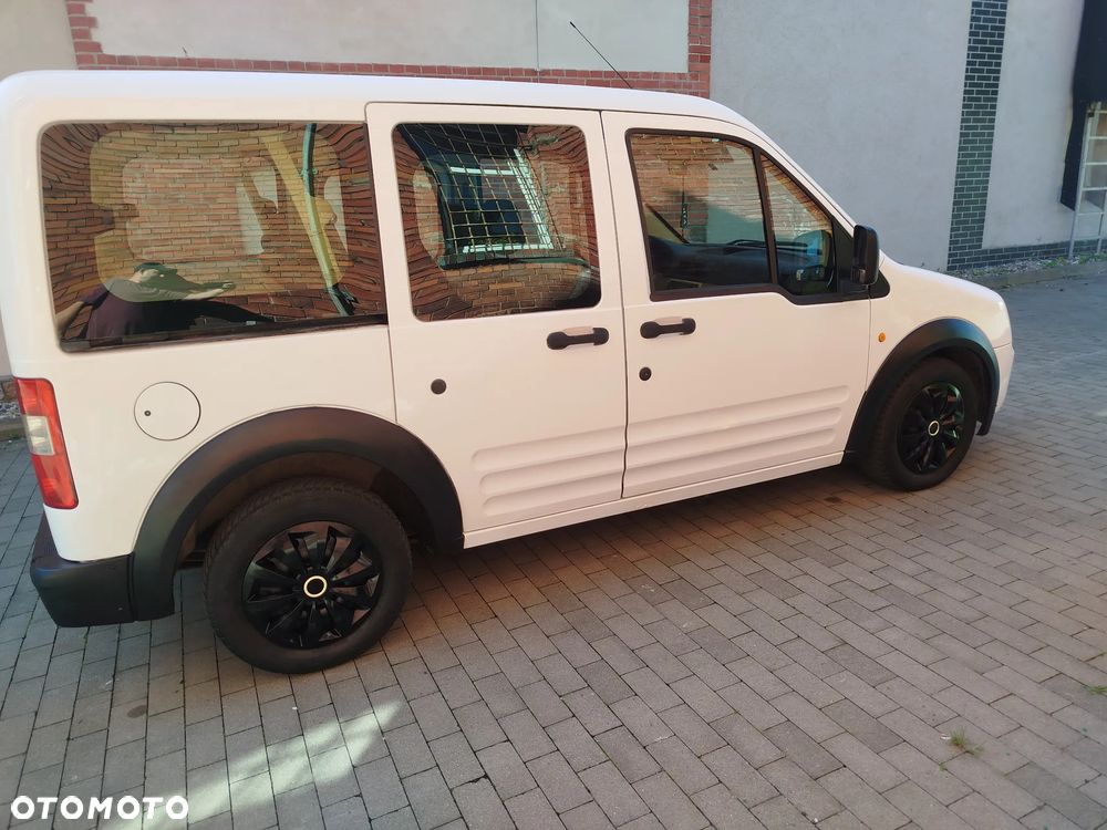 Ford Tourneo Connect - 9