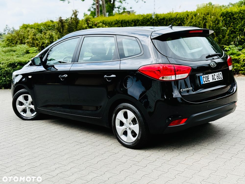 Kia Carens 1.6 GDI Dream Team Edition - 18