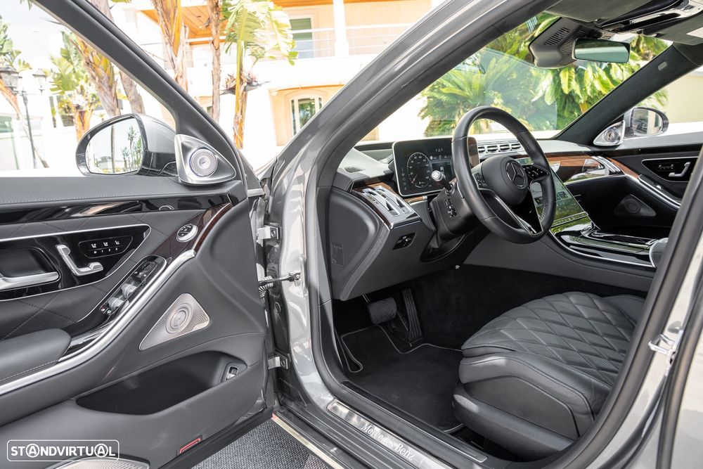 Mercedes-Benz S 580 e Longo - 24