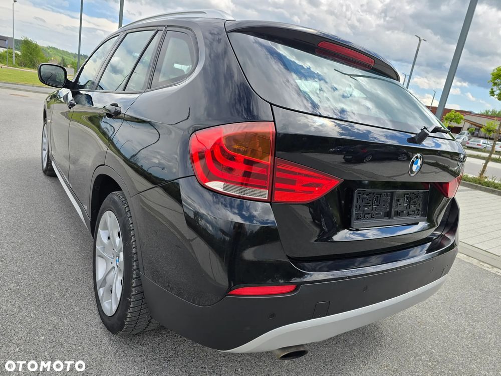 BMW X1 xDrive18d xLine - 33