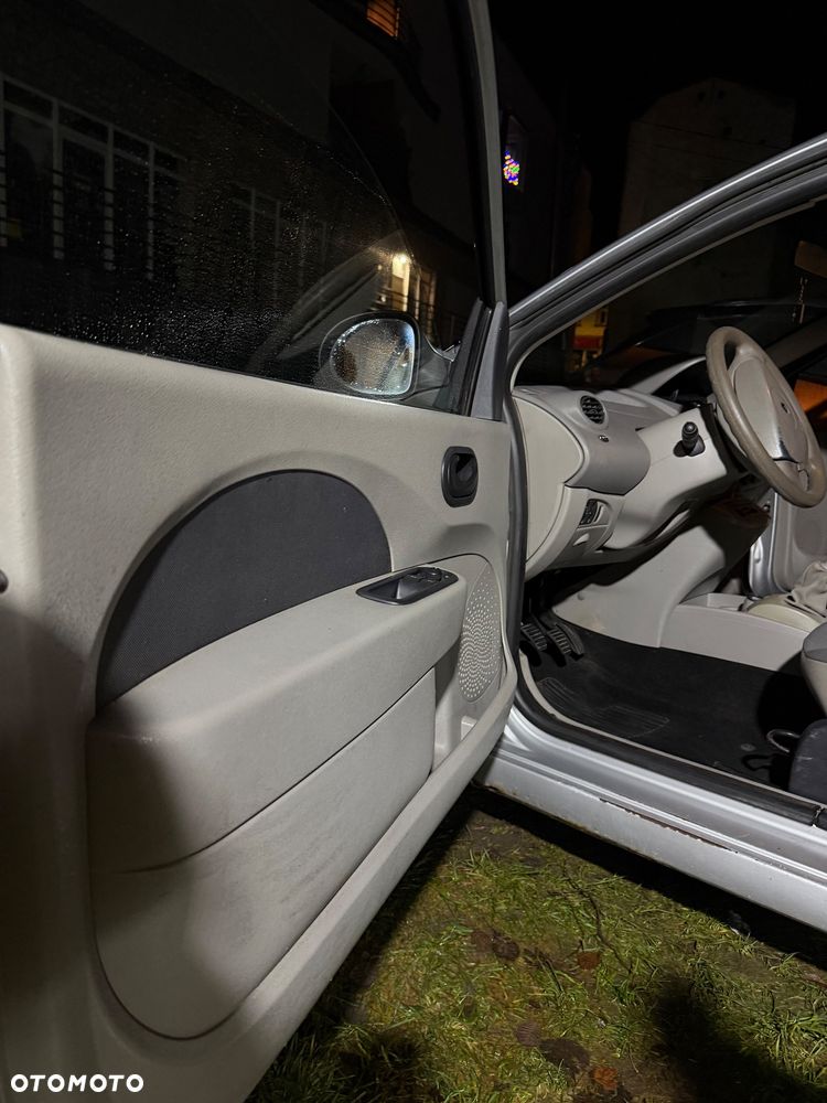 Renault Twingo - 19