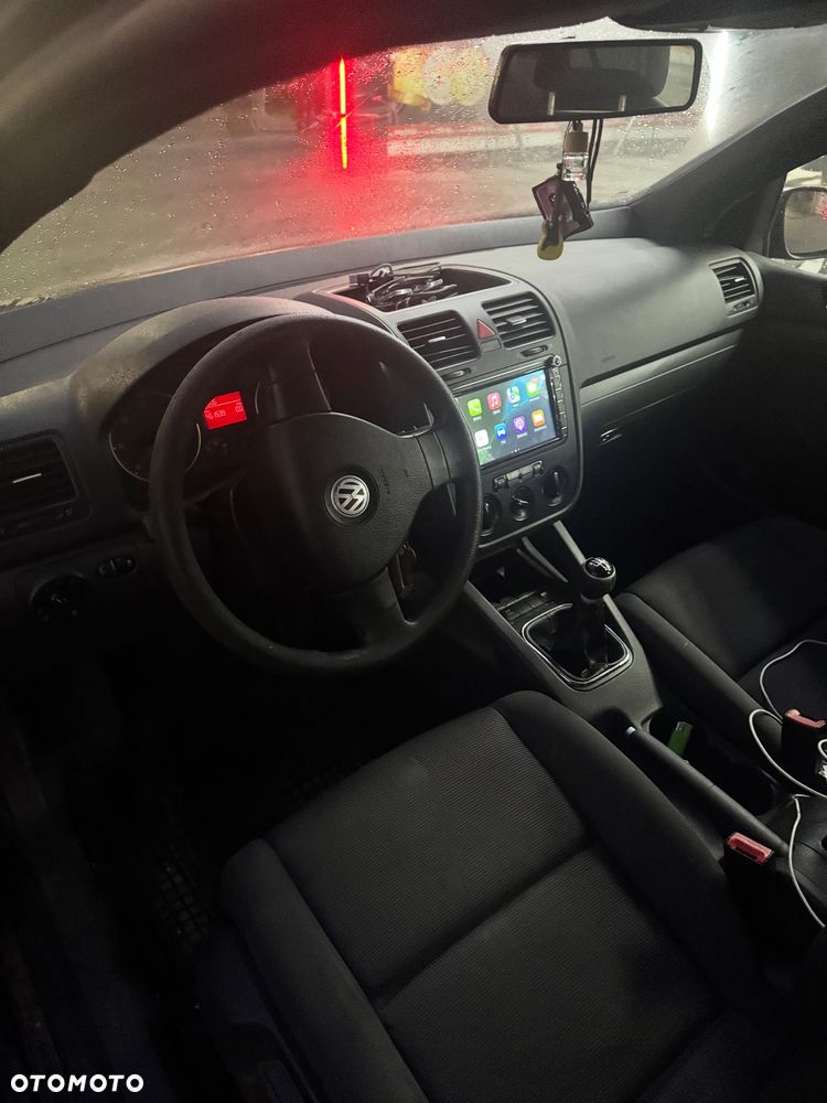 Volkswagen Golf V 1.9 TDI Comfortline - 7
