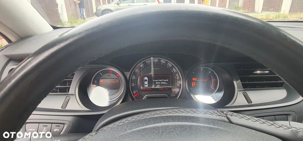 Citroën C5 2.0 HDi Exclusive - 8