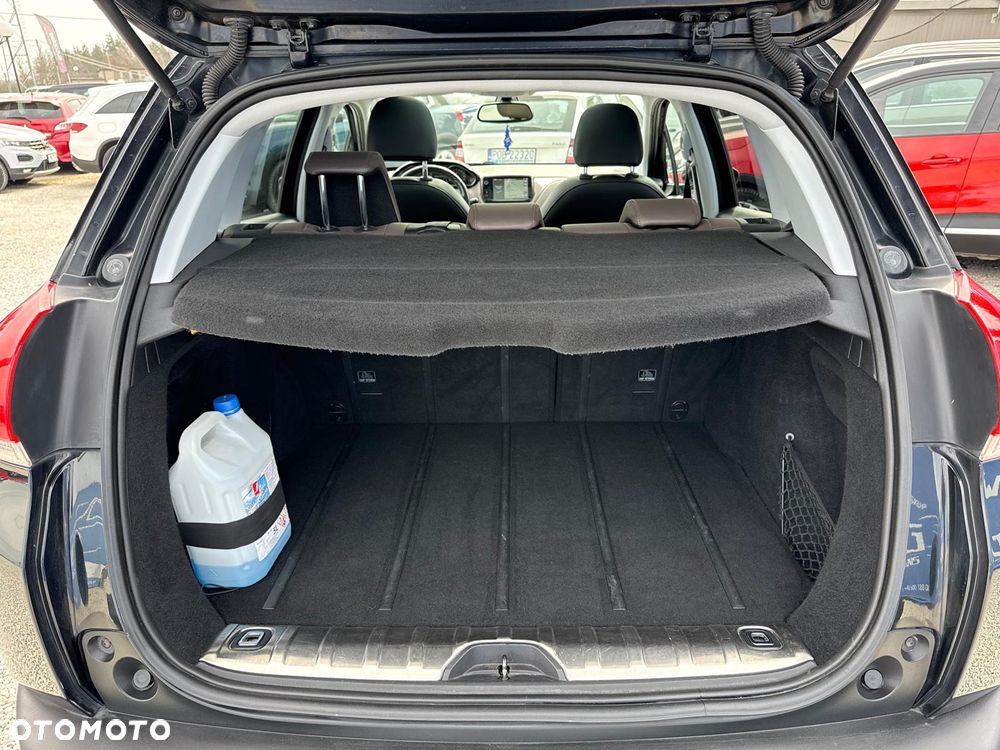 Peugeot 2008 1.6 e-HDi Allure S&S - 27