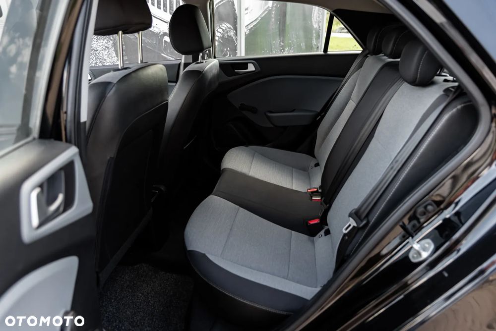 Hyundai i20 1.2 Select - 18
