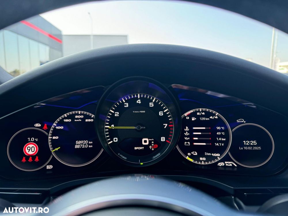 Porsche Cayenne E-Hybrid Tiptronic S - 12