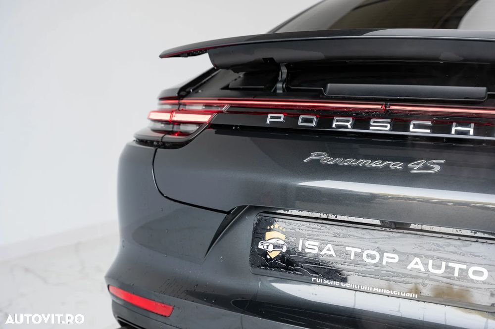 Porsche Panamera 4S Executive - 14