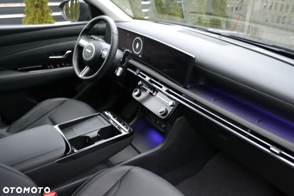 Hyundai Tucson 1.6 T-GDi 48V Platinum 4WD DCT - 35