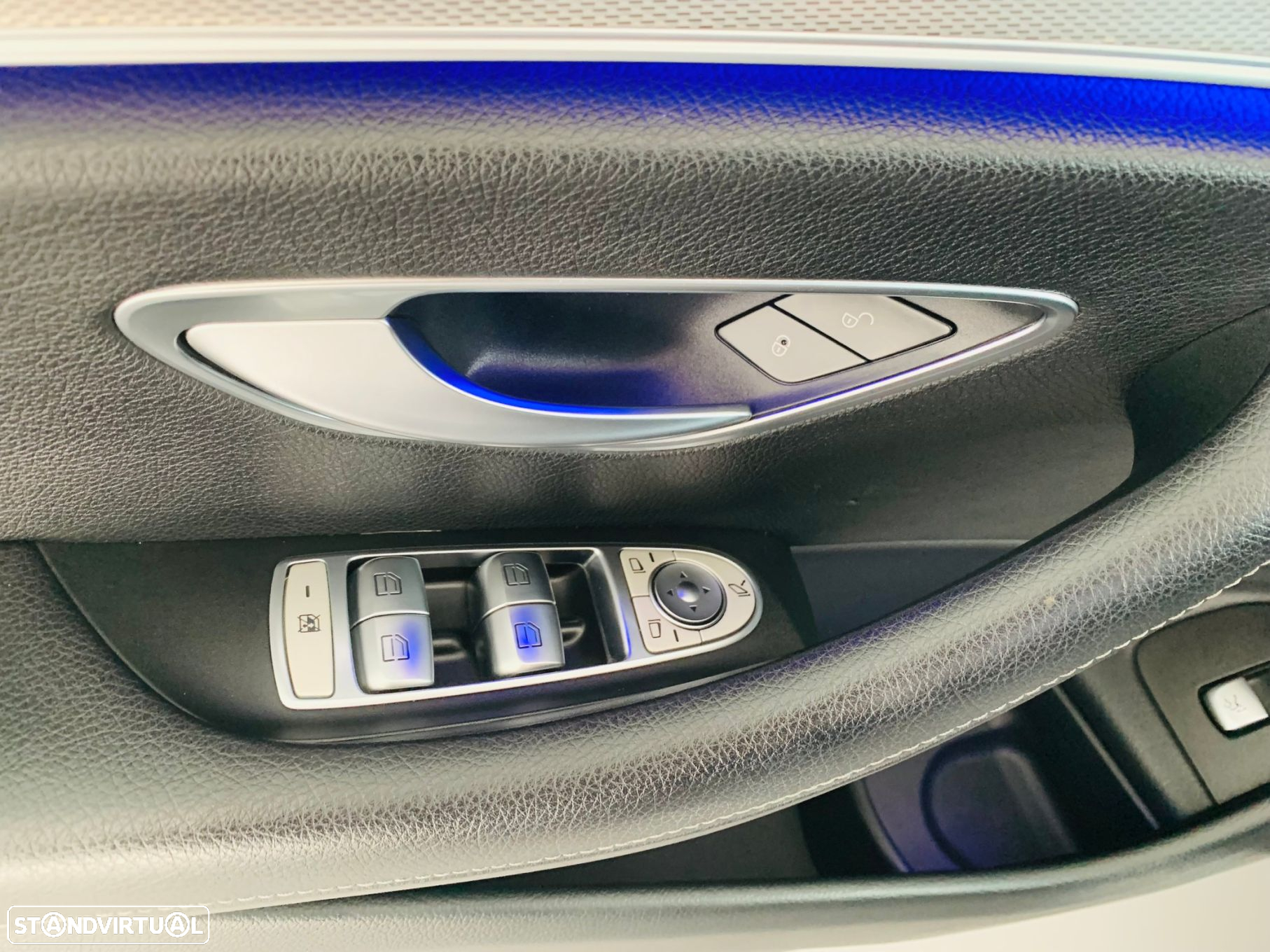 Mercedes-Benz E 220 d Avantgarde - 7