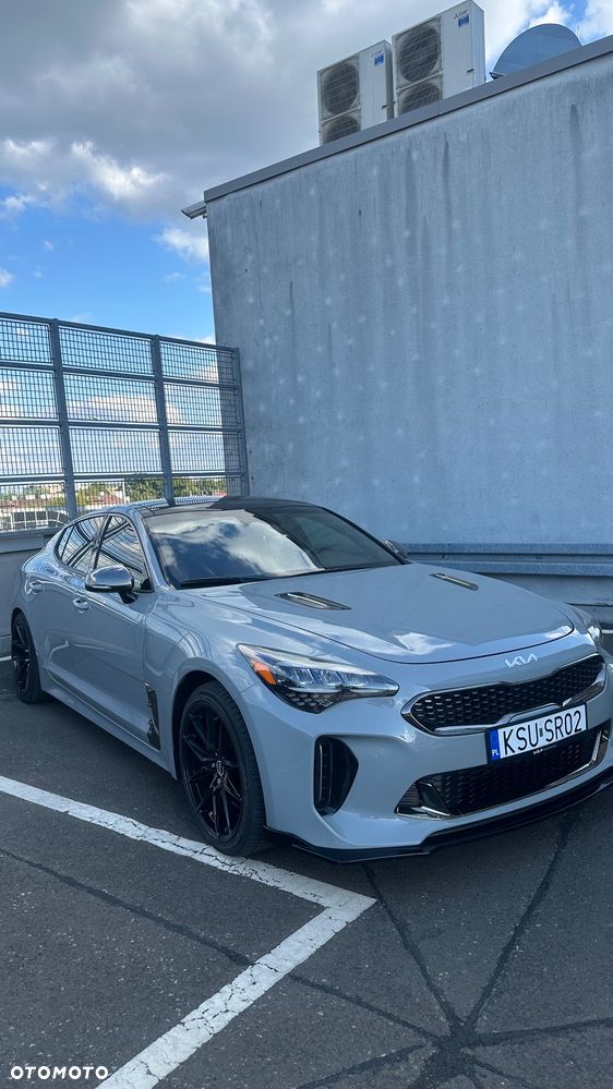 Kia Stinger - 7