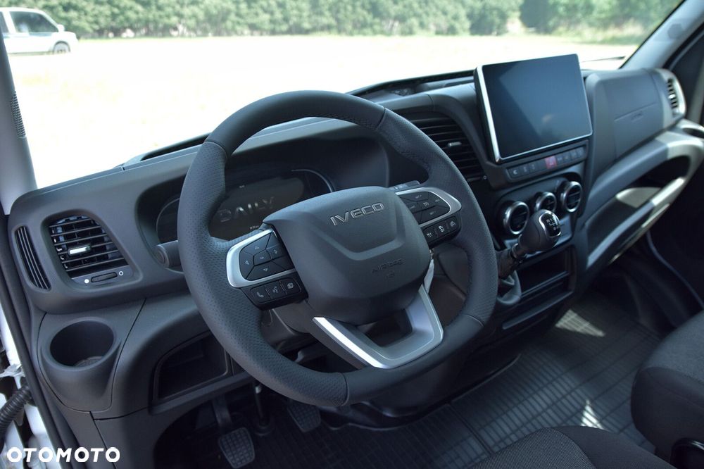 Iveco Daily Furgon 35S18HV 180KM MT6 - 7