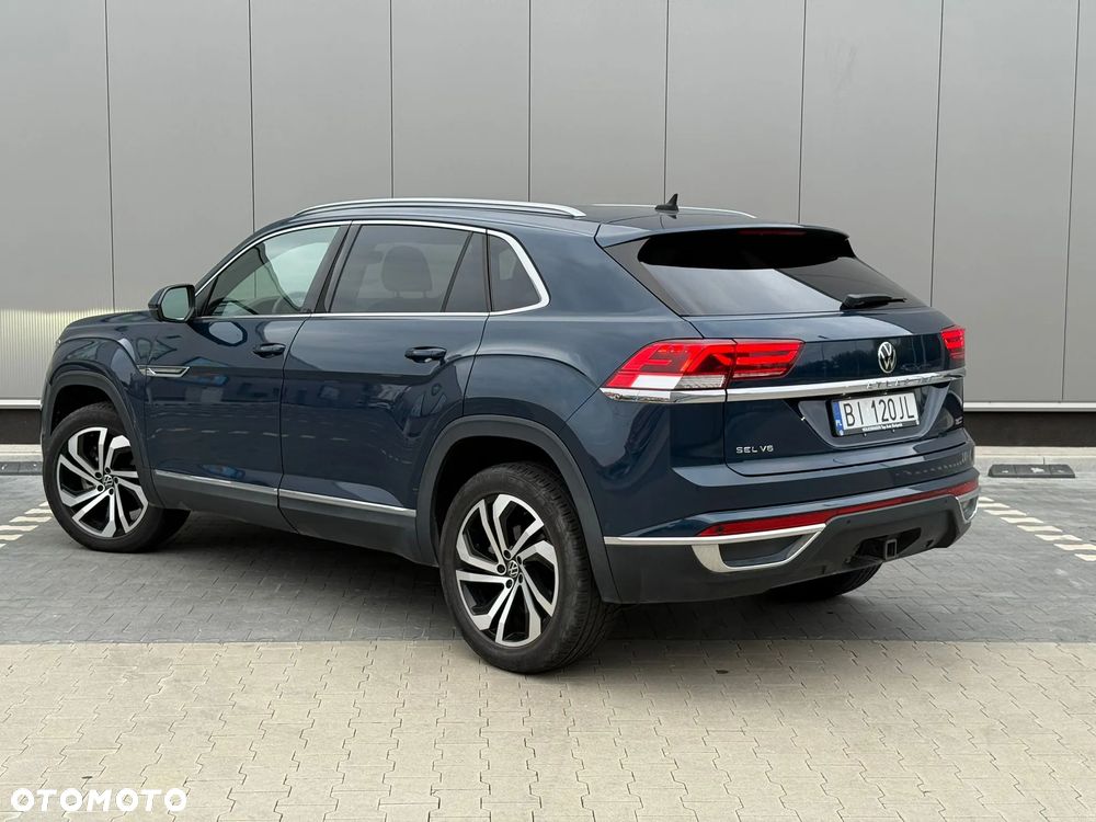 Volkswagen Atlas - 2