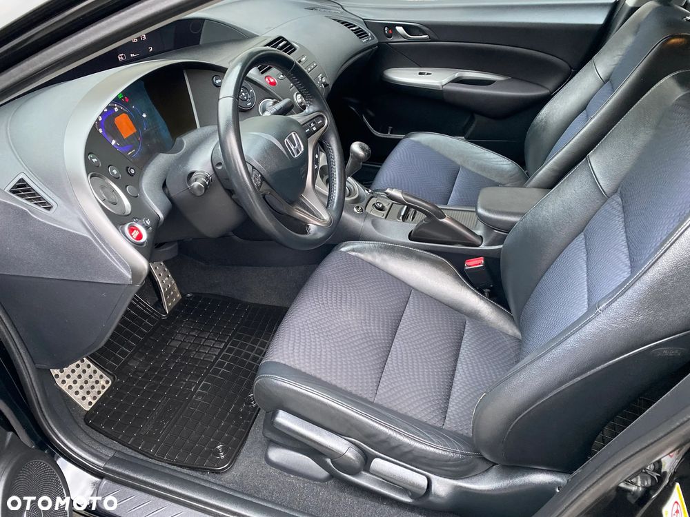 Honda Civic 1.8i-VTEC Sport - 9