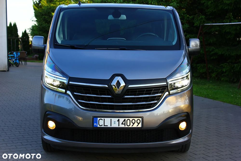 Renault Trafic 2.0 dCi - 19