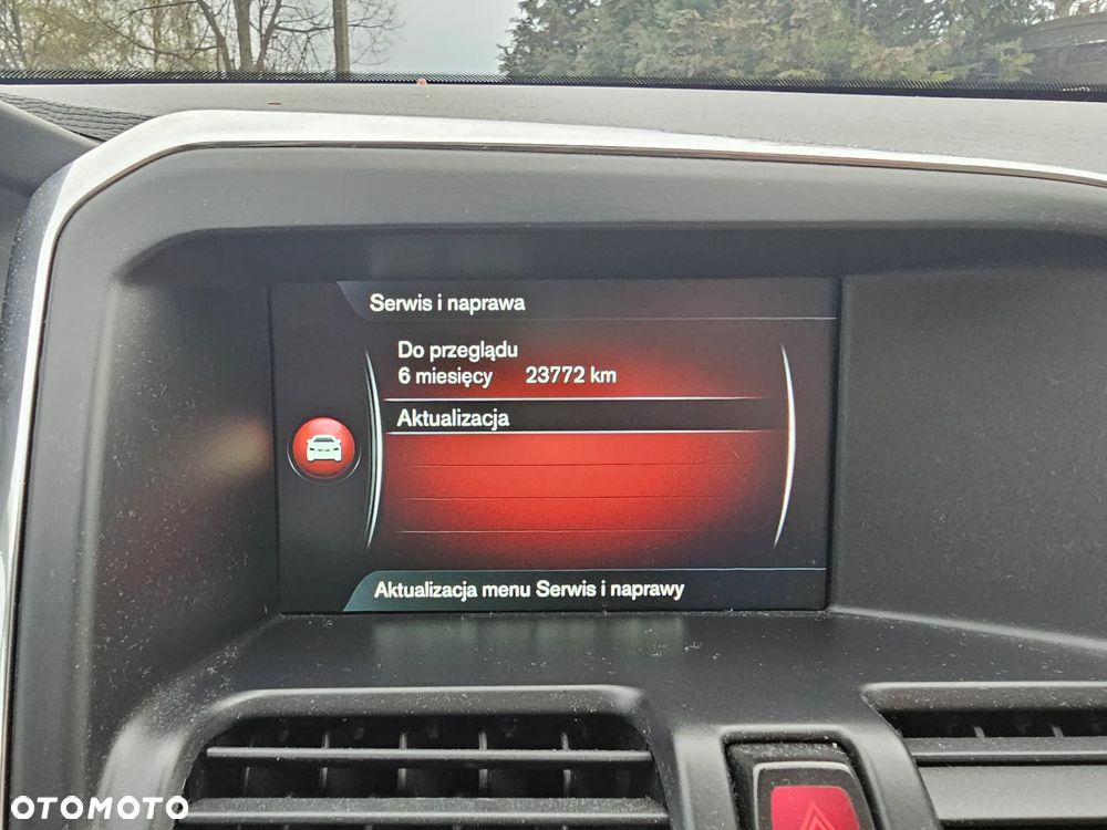 Volvo XC 60 D4 AWD Summum - 26