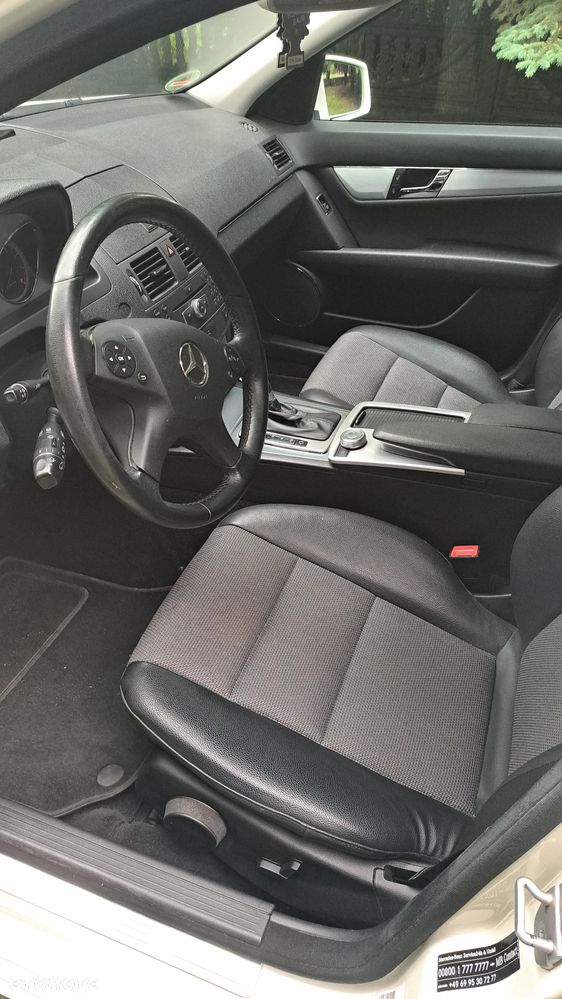 Mercedes-Benz Klasa C 180 BlueEFFICIENCY 7G-TRONIC Avantgarde - 12